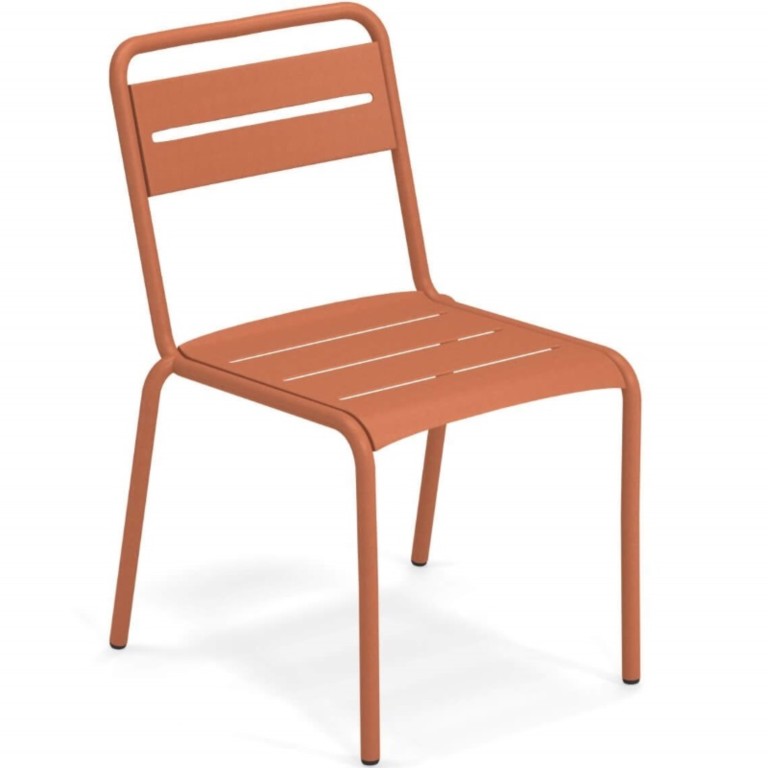 Emu Star stackable armchair