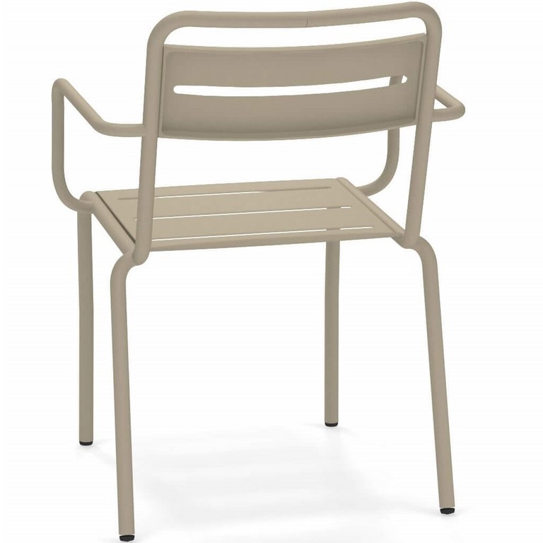 Emu Star stackable armchair