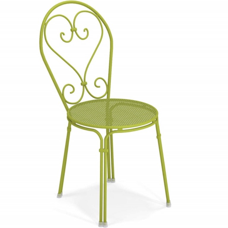 Emu Pigalle stackable chair