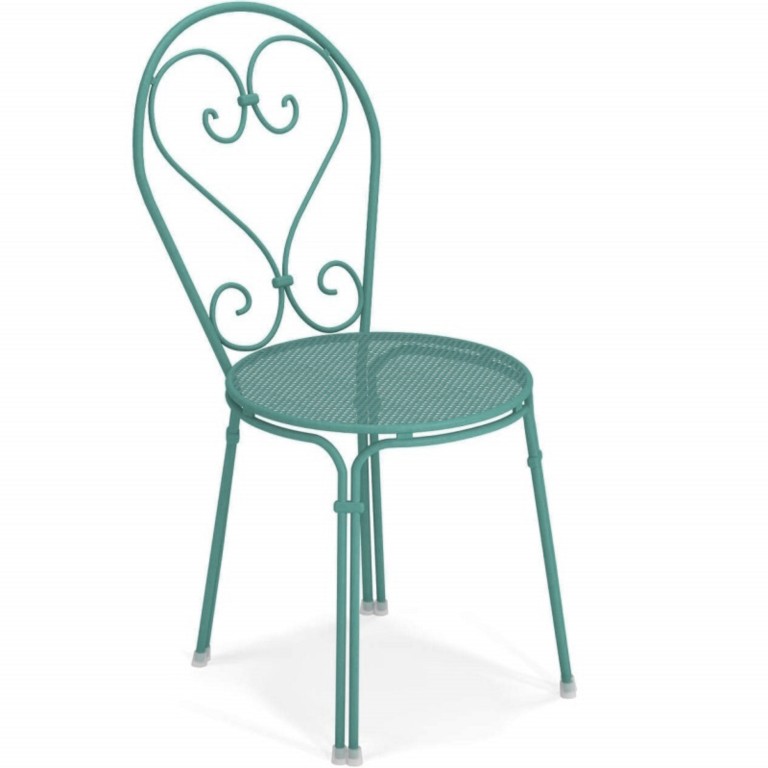 Emu Pigalle stackable chair